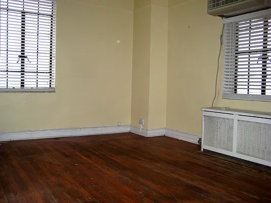 Rented by Segallis Real Estate | media 38