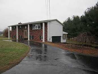 1st image of 158 Echo Ct