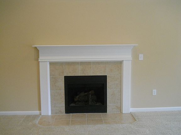3rd image of 5373 Tawny Ln