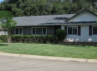 1096 Denton Way, Redding, CA