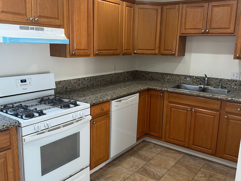 1st image of 5651 Lauretta St #1/2