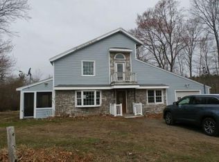 410 Woodbine Ave, Hanson, MA 02341