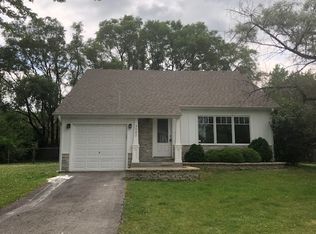 3082 Timber Hill Ln, Aurora, IL 60504