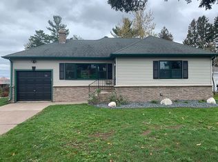 126 W College St, Duluth, MN 55812