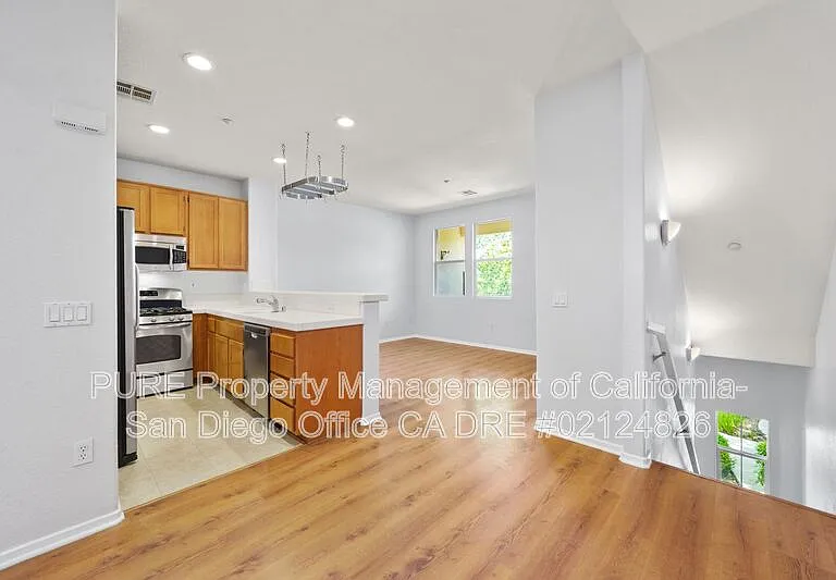 2703 Apricot Ct — Photo 6