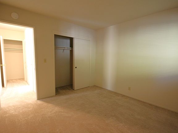 5th image of 1658 Stokes St APT 8