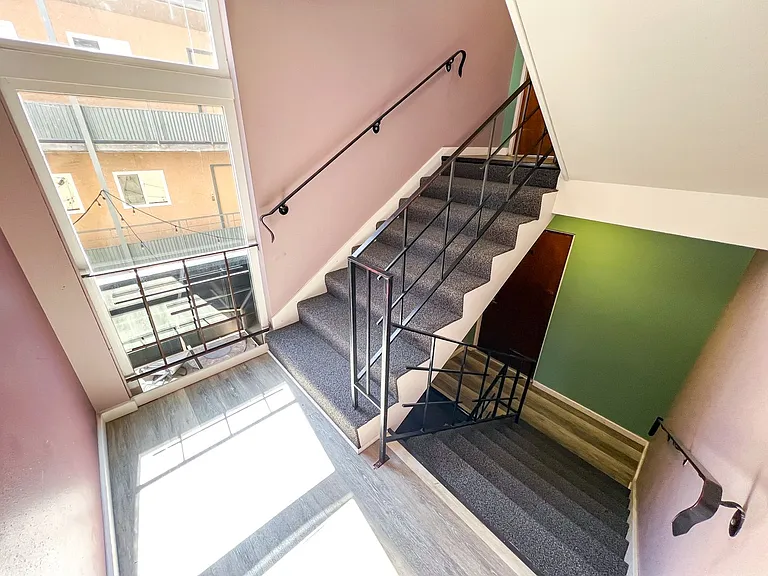 IRO Apartments — Photo 7