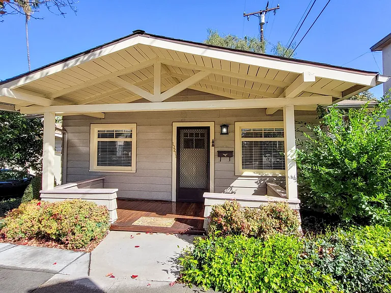 13211 E Camilla St — Photo 1