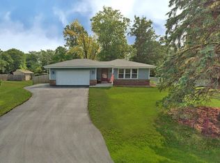 W157N9822 Glenwood Rd, Germantown, WI 53022