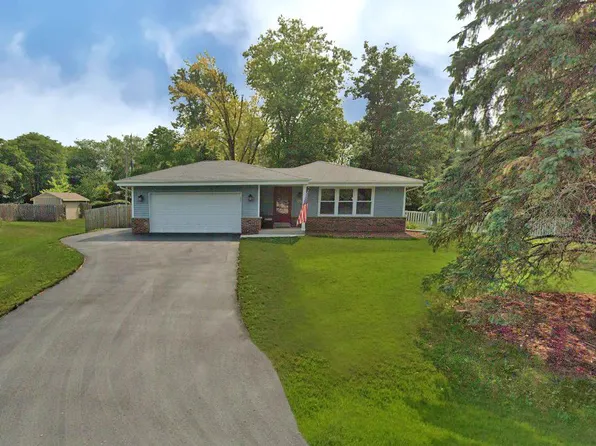 W157N9822 Glenwood ROAD, Germantown, WI 53022