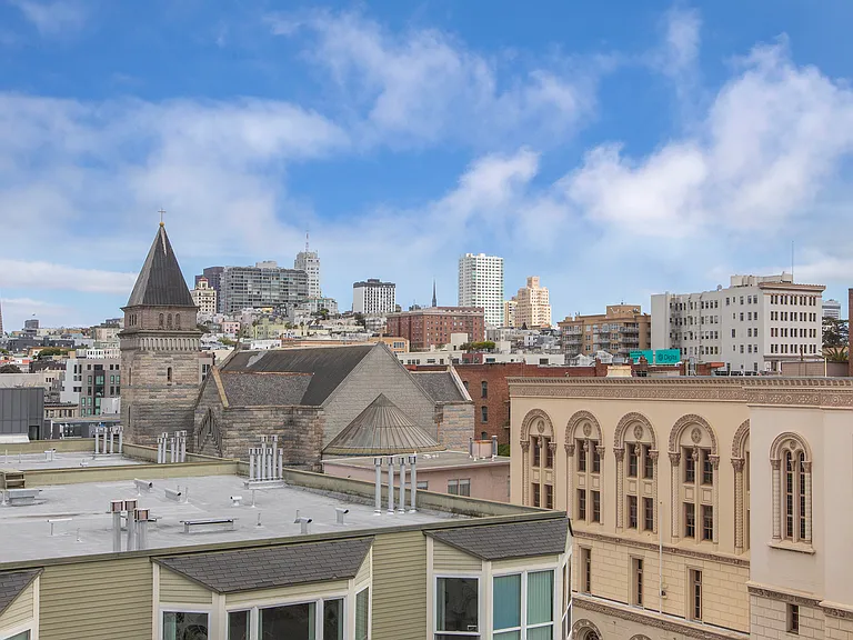 1700 Broadway Street — Photo 32