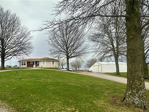 2nd image of 3111 S Fields Rd