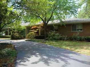 7370 E Greenwich Dr, Bloomfield Hills, MI