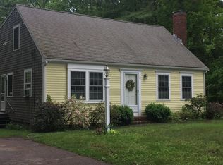 207 Valley St, Pembroke, MA 02359