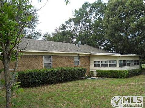 5th image of 4869 Woodcrest Dr