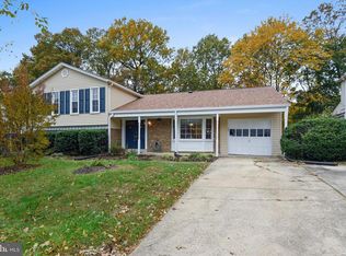 8409 Red Wing Ln, Lanham, MD 20706