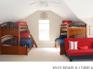 234 Lakeshore Dr, Lake Ozark, MO 65049