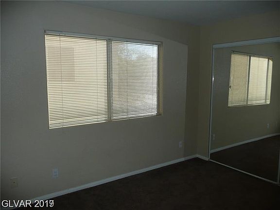 4th image of 707 Anne Ln #35E