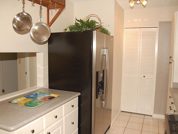 5th image of 47-714 Hui Kelu St APT 8