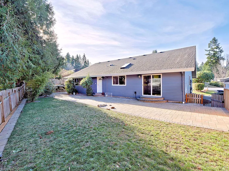 3030 168th Pl NE — Photo 25