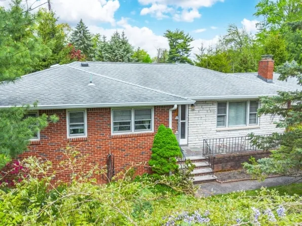 524 Lackawanna Ave, Woodland Park, NJ 07424