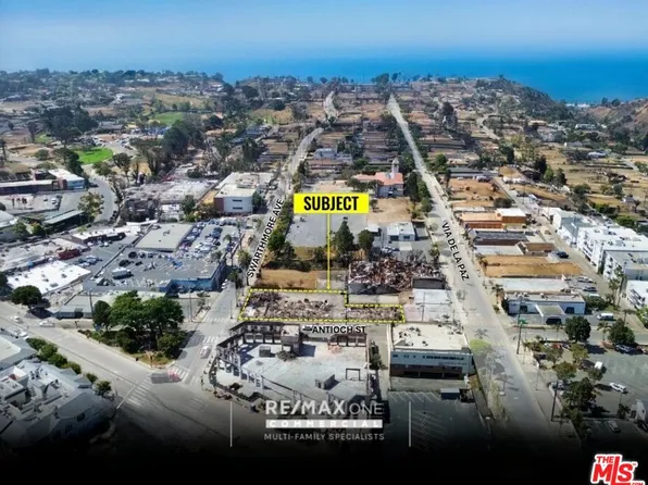 15300 Antioch St, Pacific Palisades, CA 90272
