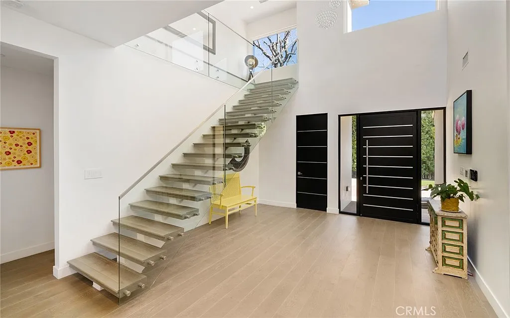 5 bed, 5.5 bath, 3505 sqft, $13,000 — Photo 4
