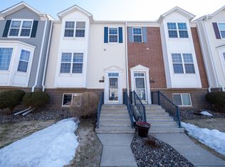 6824 158th St W, Apple Valley, MN 55124