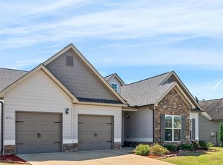 2711 Tara Ct, Opelika, AL 36804