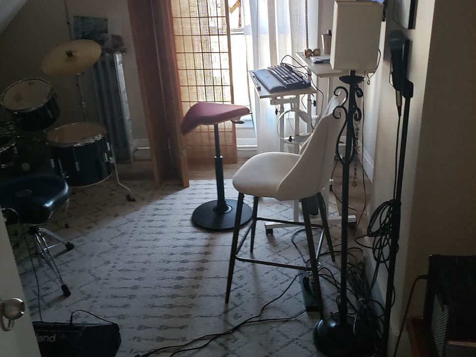1st image of 40 Wigglesworth St