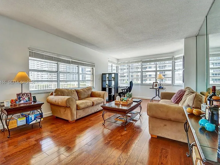 1965 S Ocean Dr #4G — Photo 3