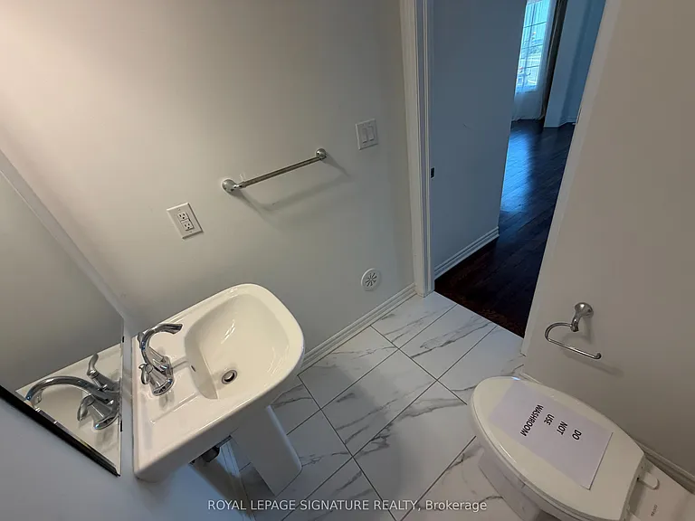 1392 William Halton Pkwy W — Photo 22