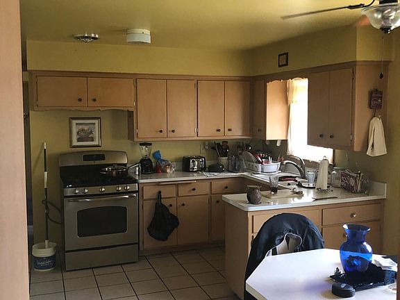 2nd image of 2524 W Halsey Ave