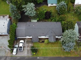 17038 Park Ave, Mount Vernon, WA 98274