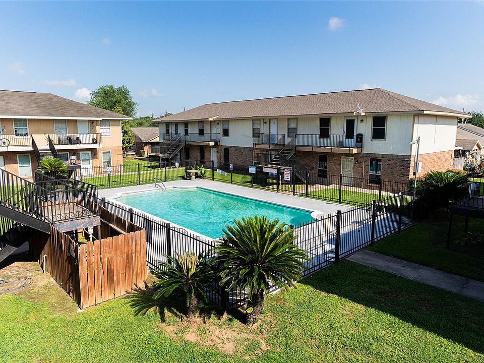 1st image of 3314 Burke Rd APT 39