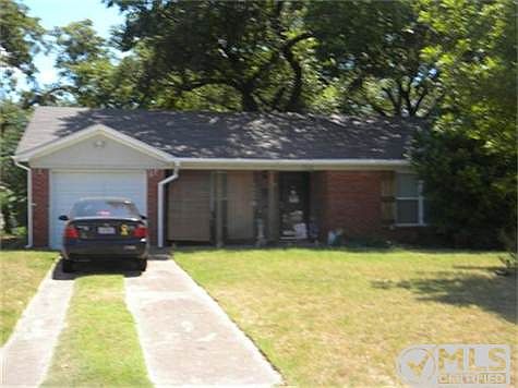 1st image of 712 Coates Dr