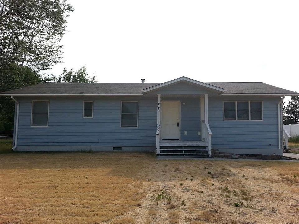 1st image of 2595 Winchester Dr
