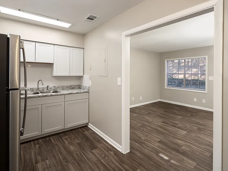 Upland Townhomes — Photo 12