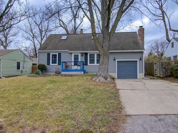8140 Grand Ave, Kansas City, MO 64114