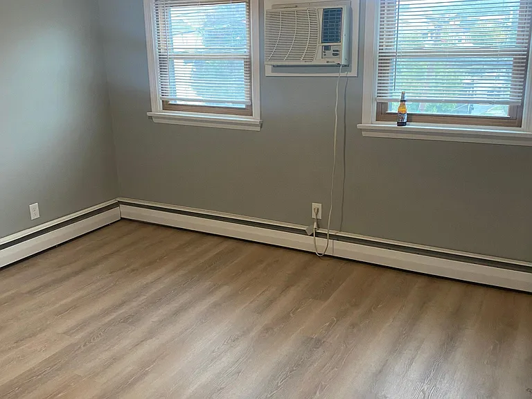 91 Central Ave — Photo 8