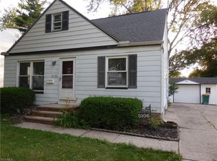 5106 Strawberry Ln, Willoughby, OH 44094