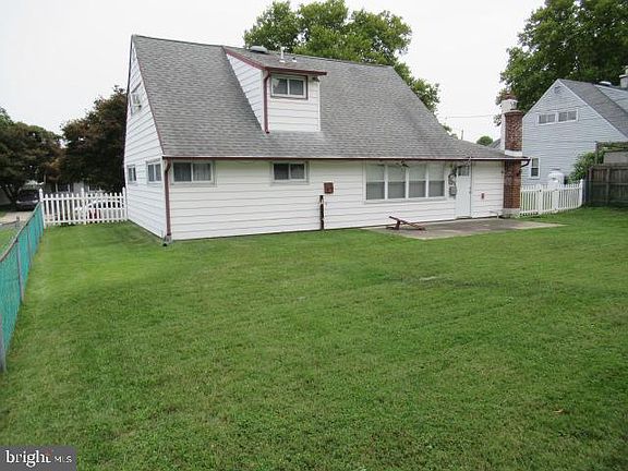 3rd image of 45 Queensbridge Rd