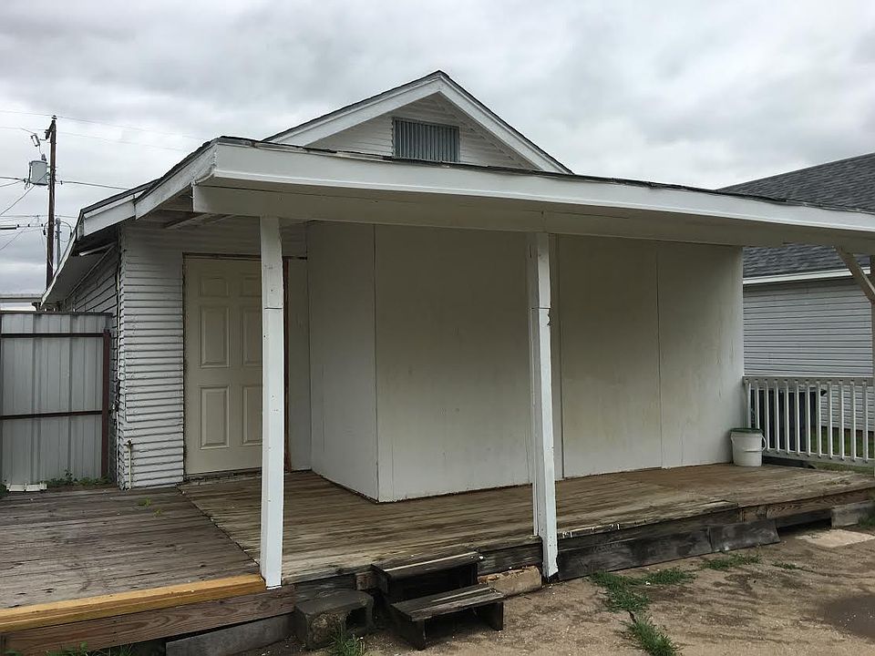 1st image of 1509 McGregor Ave