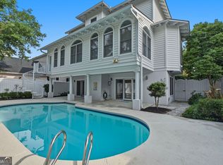 105 Strachan Ln, Saint Simons Island, GA 31522