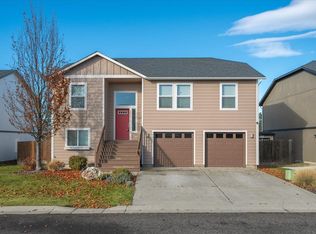 7905 N Ash Ln, Spokane, WA 99208
