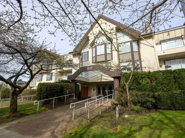 1009 Howay St #304, New Westminster, BC V3M 6R1