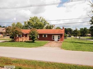 113 Lazy Ln, Sevierville, TN 37863