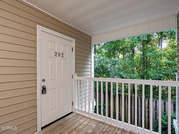3rd image of 4416 Jay Bird Circle Unit 202
