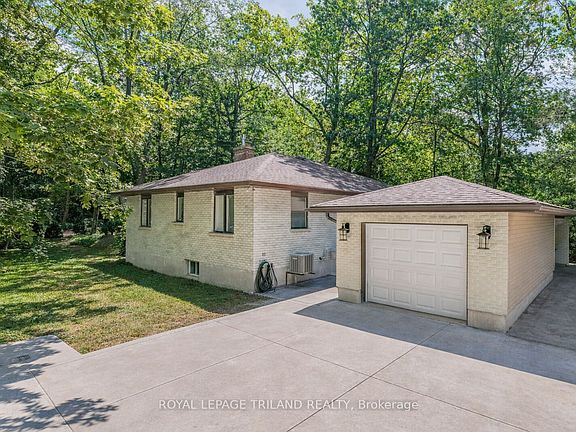 2nd image of 33 Forest Ave
