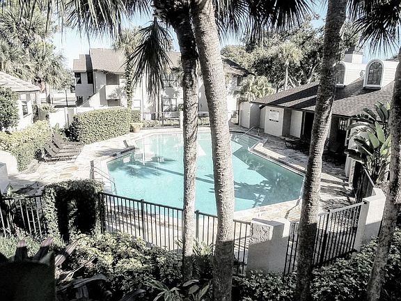 5th image of 3044 Antique Oaks Cir APT 182